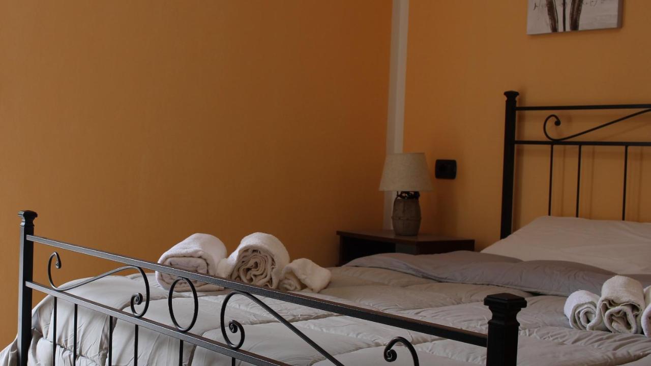 B&B Bassu Bosa Exterior foto